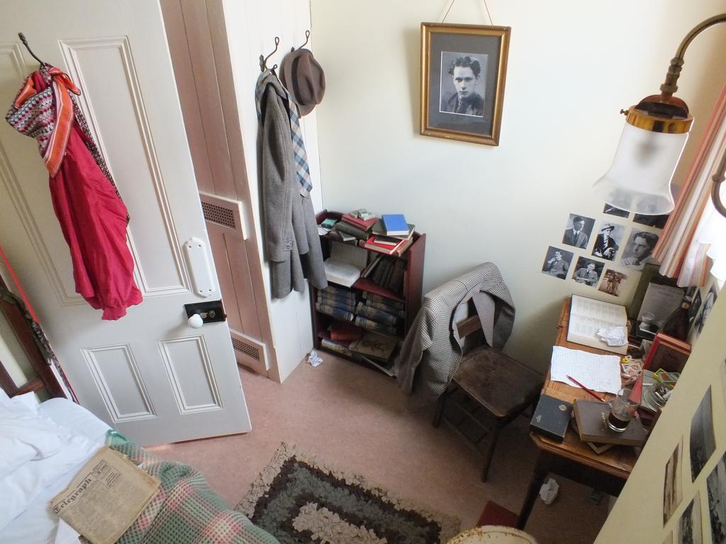 Dylan Thomas House Guest House Swansea Exterior photo